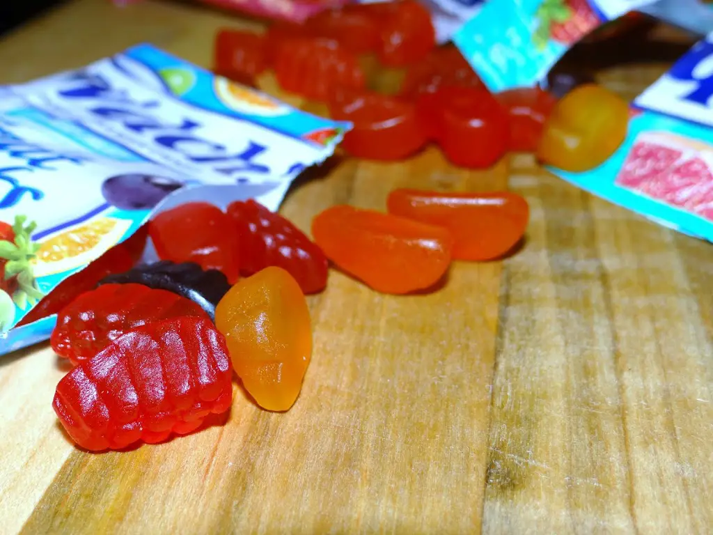 Can Dogs Eat Welch’s Fruit Snacks [2022] OK Puppies to Have Gummies